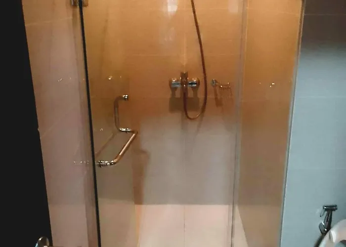 Facing Naia Airport3 With Hot Shower- 2b * Manila